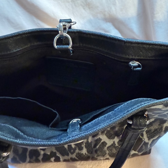 Leopard print small coach bag - Picture 3 of 3